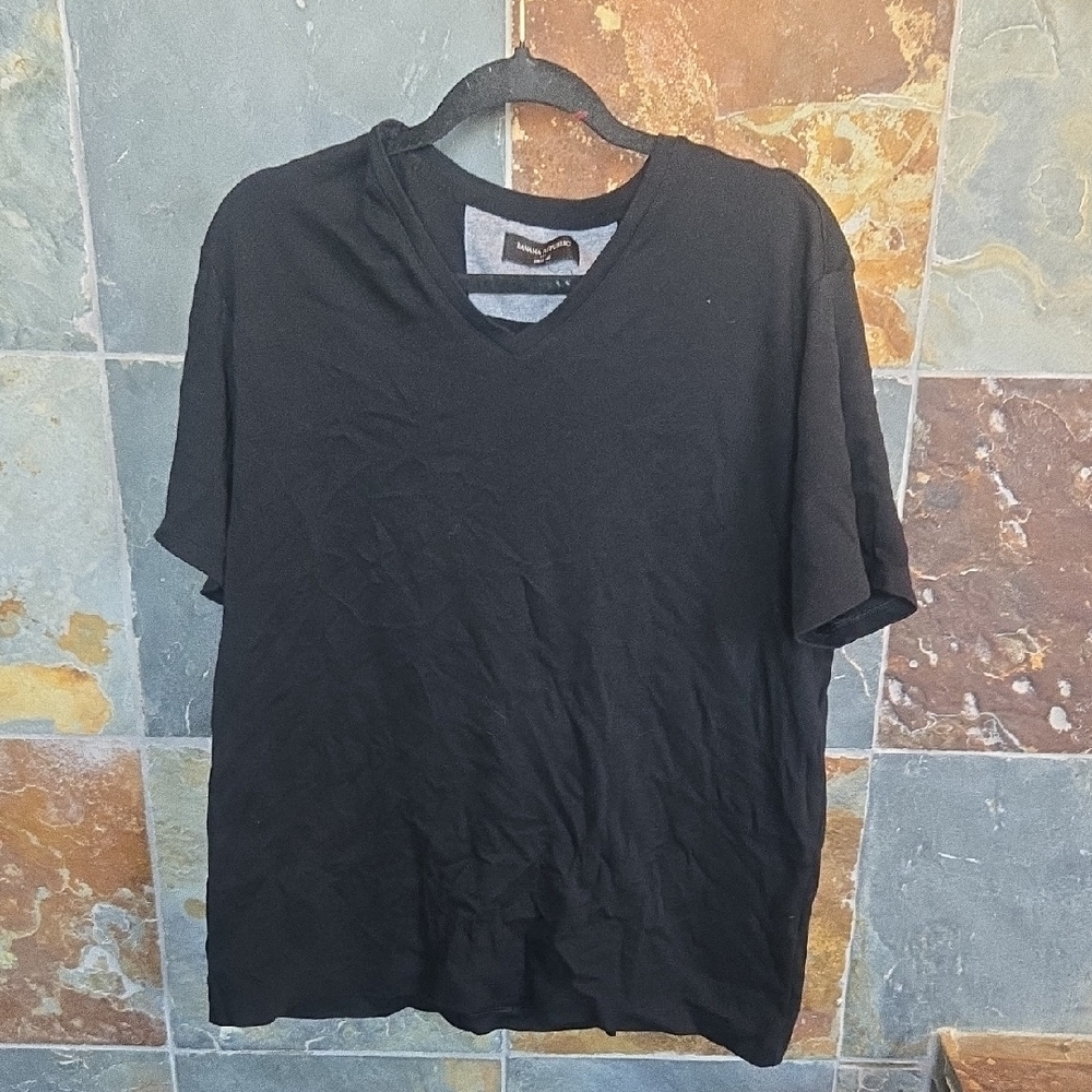 Banana Republic Men's Charcoal V-Neck Tee